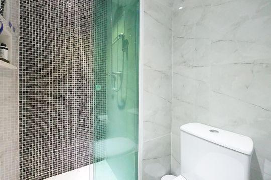 Banheiro de apartamento à venda com 1 quarto, 39m² em Vila Mariana, São Paulo
