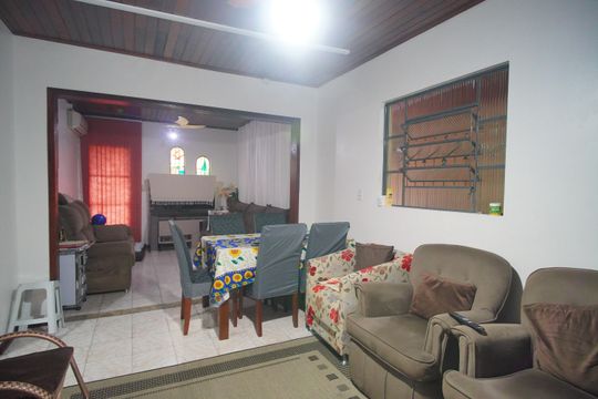 Sala de casa à venda com 3 quartos, 120m² em Santo Afonso, Novo Hamburgo