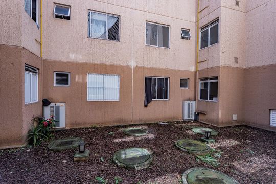 Vista Quarto 2 de apartamento para alugar com 2 quartos, 38m² em Parque Panamericano, São Paulo