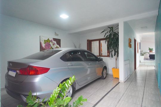 Garagem de casa à venda com 2 quartos, 187m² em Feitoria, São Leopoldo