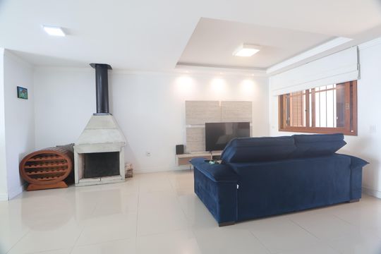 Sala de casa à venda com 2 quartos, 177m² em São José, Canoas