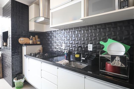 Cozinha - Armários de casa à venda com 2 quartos, 177m² em São José, Canoas