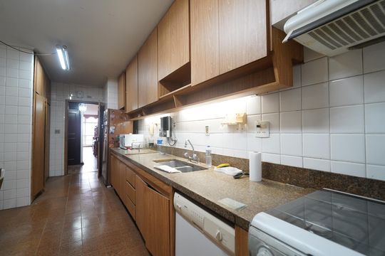 Cozinha de apartamento à venda com 3 quartos, 150m² em Bela Vista, São Paulo