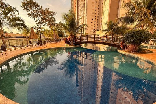 Área comum - Piscina de apartamento para alugar com 4 quartos, 140m² em Setor Bueno, Goiânia