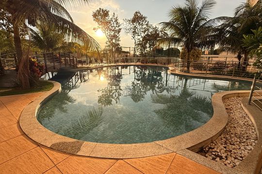 Área comum - Piscina de apartamento para alugar com 4 quartos, 140m² em Setor Bueno, Goiânia