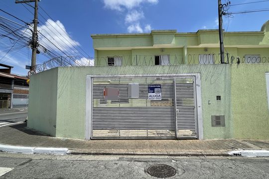 Fachada + Placa de casa para alugar com 2 quartos, 80m² em Ponte Rasa, São Paulo
