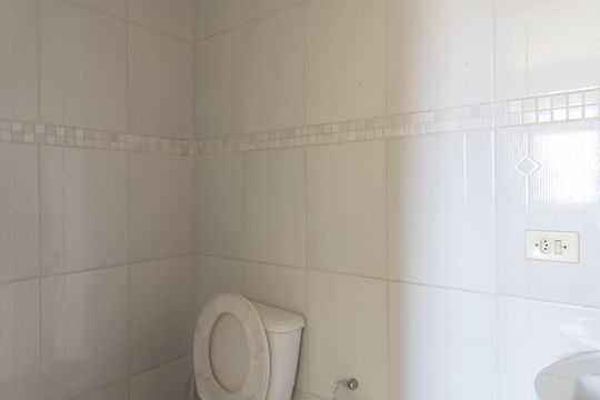 Banheiro Suíte 1 de casa para alugar com 2 quartos, 80m² em Ponte Rasa, São Paulo