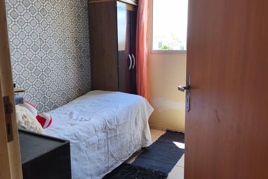 Quarto 2 de apartamento para alugar com 2 quartos, 43m² em Granja de Freitas, Belo Horizonte