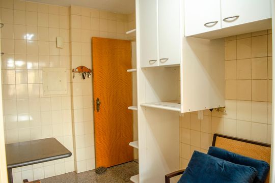 Cozinha de apartamento à venda com 4 quartos, 140m² em Setor Oeste, Goiânia