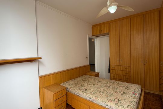 Quarto 2 de apartamento para alugar com 2 quartos, 88m² em José Menino, Santos