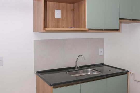 Cozinha de apartamento à venda com 2 quartos, 42m² em Barra Funda, São Paulo