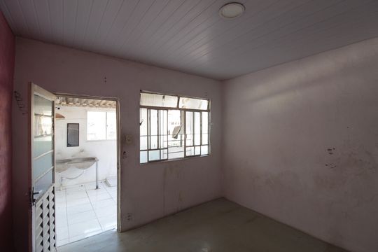 Casa para alugar com 1 quarto, 70m² em Jardim Montanhês, Belo Horizonte