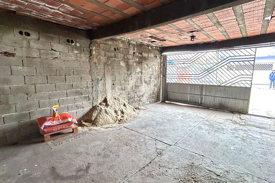 Garagem de casa para alugar com 2 quartos, 138m² em Cidade Serodio, Guarulhos