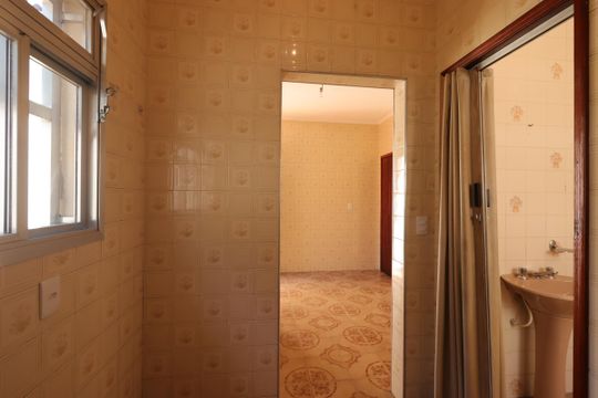 Área de Serviço de casa para alugar com 2 quartos, 126m² em Vila Homero Thon, Santo André