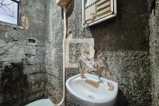 Casa à venda com 3 quartos, 81m² em Conjunto Mauro Marcondes, Campinas