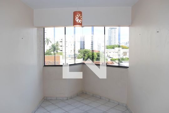 Sala de apartamento à venda com 3 quartos, 91m² em Setor Aeroporto, Goiânia
