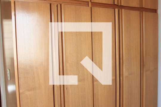 Quarto 01 de apartamento à venda com 3 quartos, 91m² em Setor Aeroporto, Goiânia