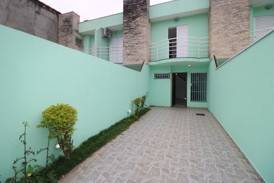Garagem de casa para alugar com 2 quartos, 100m² em Itaquera, São Paulo
