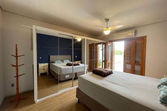 Casa para alugar com 3 quartos, 190m² em Feitoria, São Leopoldo