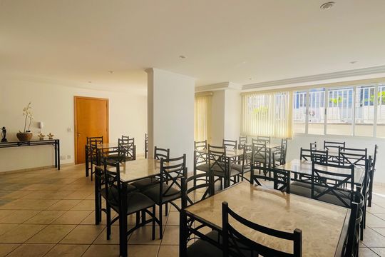 Apartamento para alugar com 3 quartos, 94m² em Vila Itapura, Campinas