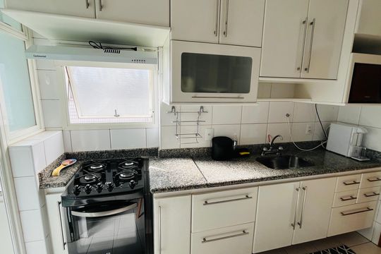 Apartamento para alugar com 3 quartos, 94m² em Vila Itapura, Campinas