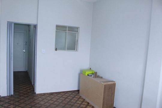 Kitnet/Studio à venda com 1 quarto, 28m² em Santa Ifigênia, São Paulo