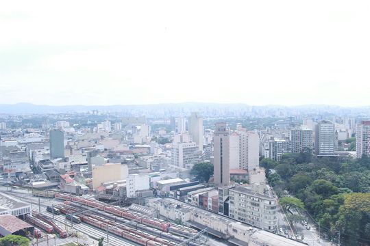 Vista da área de serviço de kitnet/studio à venda com 1 quarto, 28m² em Santa Ifigênia, São Paulo