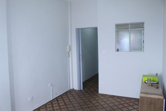 Kitnet/Studio à venda com 1 quarto, 28m² em Santa Ifigênia, São Paulo
