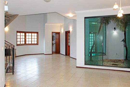Casa à venda com 5 quartos, 425m² em Vila Joao Xxiii, Vinhedo