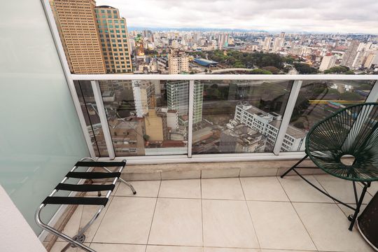 Varanda de kitnet/studio à venda com 1 quarto, 22m² em Sé, São Paulo