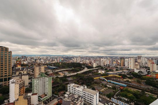 Varanda de kitnet/studio à venda com 1 quarto, 22m² em Sé, São Paulo