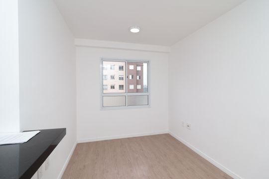 Apartamento à venda com 2 quartos, 46m² em Conjunto Residencial José Bonifácio, São Paulo