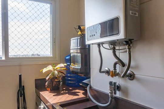 Área de serviço  de apartamento à venda com 2 quartos, 43m² em Piraporinha, Diadema