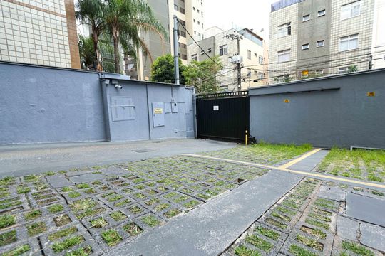 Garagem de apartamento para alugar com 2 quartos, 65m² em Buritis, Belo Horizonte