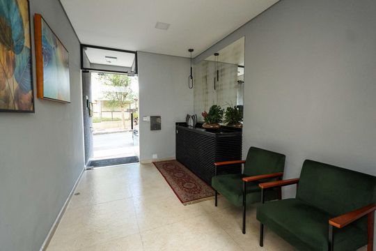 Hall de entrada de apartamento para alugar com 2 quartos, 65m² em Buritis, Belo Horizonte