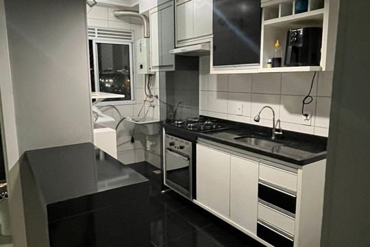 Cozinha de apartamento à venda com 2 quartos, 48m² em Jardim do Lago II, Campinas