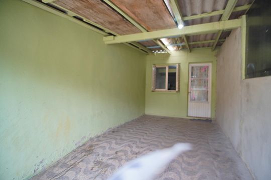 Garagem de casa à venda com 2 quartos, 50m² em Santa Rosa de Lima, Porto Alegre