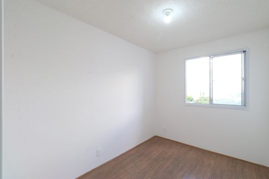 Quarto  de apartamento à venda com 1 quarto, 24m² em Parque Industrial Tomas Edson, São Paulo