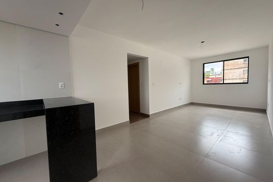 Apartamento à venda com 3 quartos, 79m² em Alto Barroca, Belo Horizonte