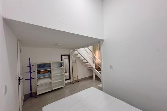 Suíte de casa de condomínio para alugar com 1 quarto, 76m² em Recreio dos Bandeirantes, Rio de Janeiro