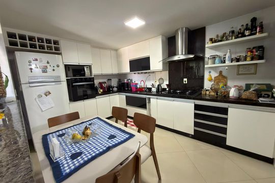 Apartamento à venda com 3 quartos, 85m² em Setor Habitacional Vicente Pires, Brasília