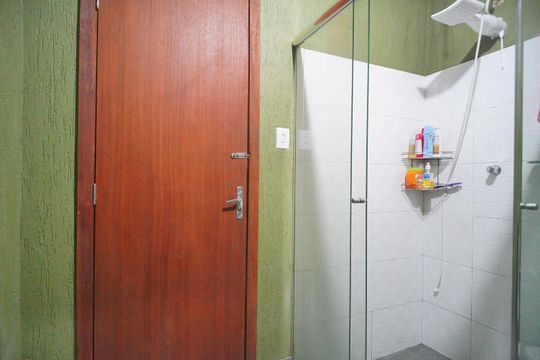banheiro de casa à venda com 3 quartos, 160m² em Ideal, Novo Hamburgo