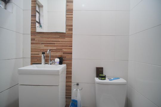 Banheiro da Suíte de casa à venda com 3 quartos, 160m² em Ideal, Novo Hamburgo
