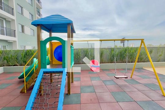 Area Comum - Playground de apartamento para alugar com 2 quartos, 44m² em Centro, Guarulhos