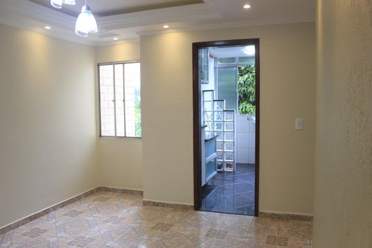 Sala  de apartamento para alugar com 2 quartos, 60m² em Vila Lanzara, Guarulhos