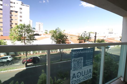 Sacada de apartamento para alugar com 1 quarto, 39m² em Morada da Colina, Uberlândia