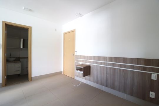Quarto de apartamento para alugar com 1 quarto, 39m² em Morada da Colina, Uberlândia