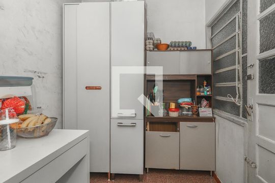 Apartamento à venda com 2 quartos, 66m² em Petrópolis, Porto Alegre