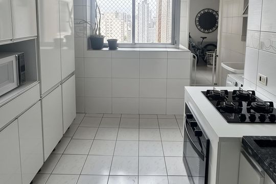 Apartamento para alugar com 3 quartos, 100m² em Santo Amaro, São Paulo