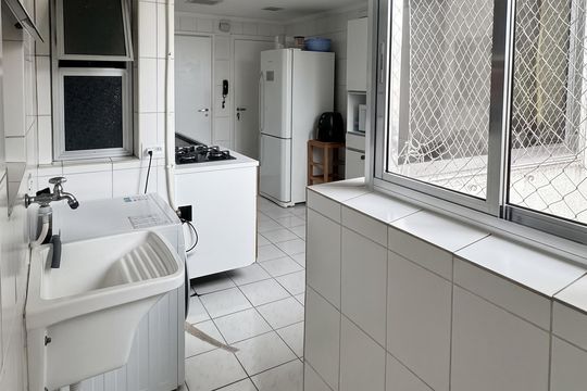 Apartamento para alugar com 3 quartos, 100m² em Santo Amaro, São Paulo
